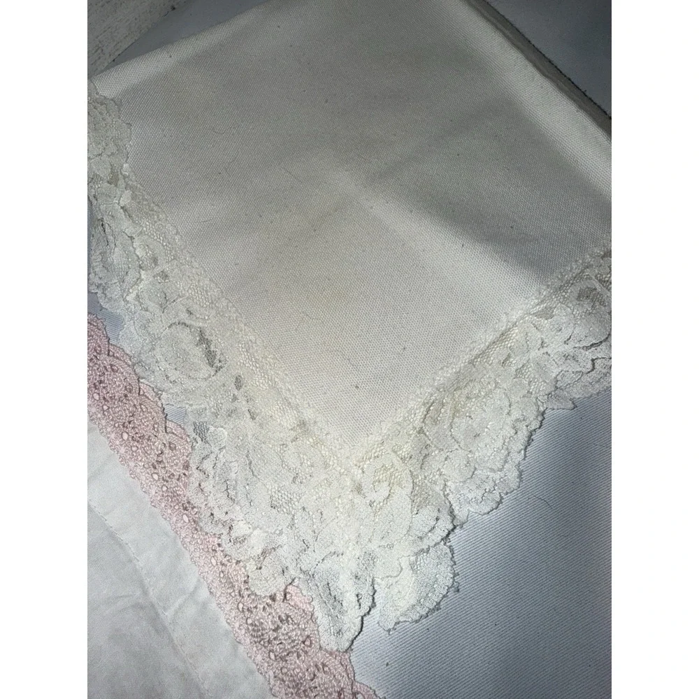 Vintage Estate Linen Lot, Crochet , Embroider, Napkins‎ , Table Cover Etc Granny